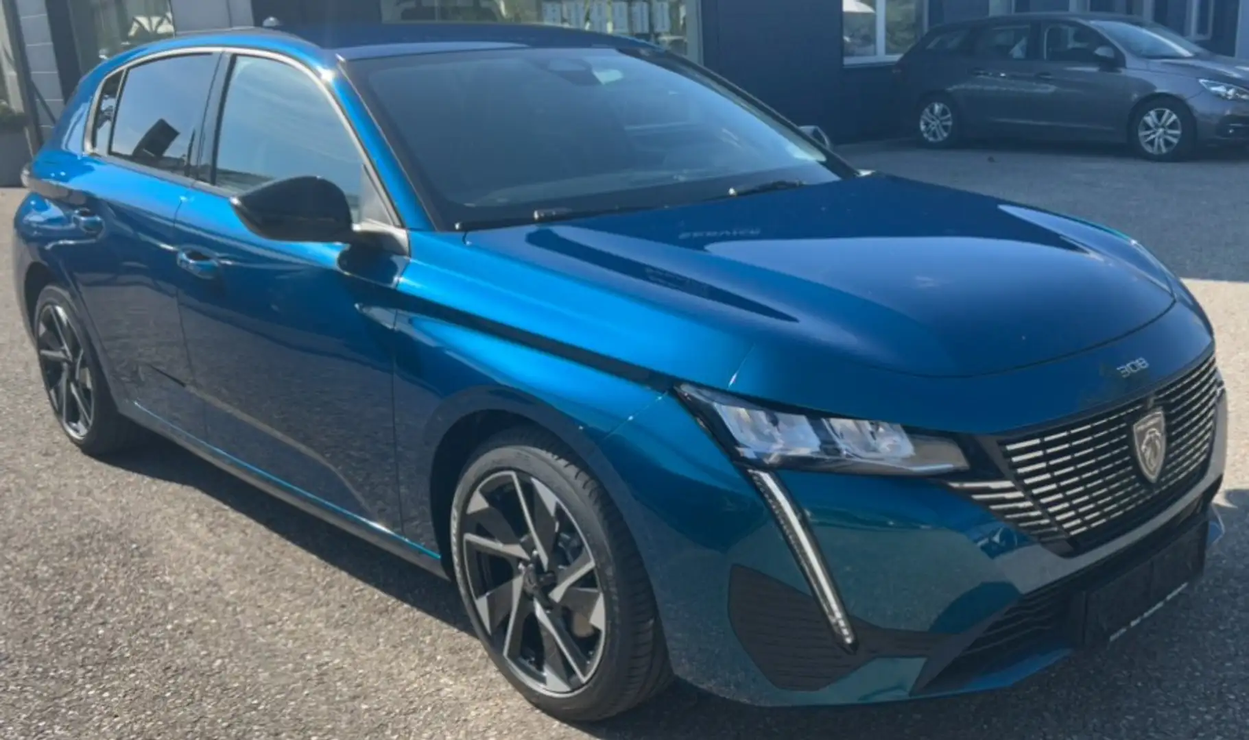 Peugeot 308 BlueHDi 130 EAT8 Allure Blau - 2
