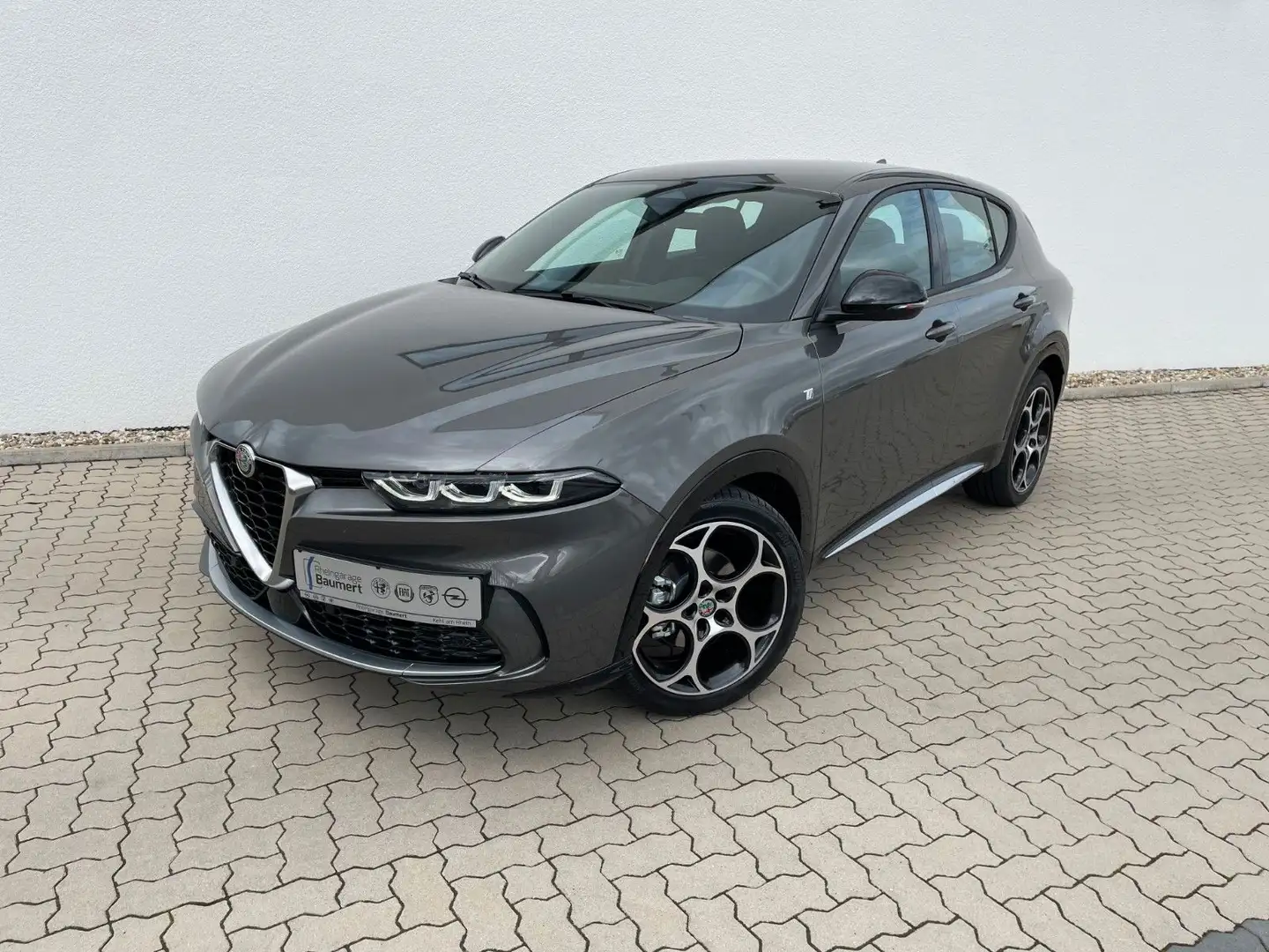 Alfa Romeo Tonale Ti 1.6 VGT-D 96kW (130ps)_4JahreGarantie* Grijs - 2