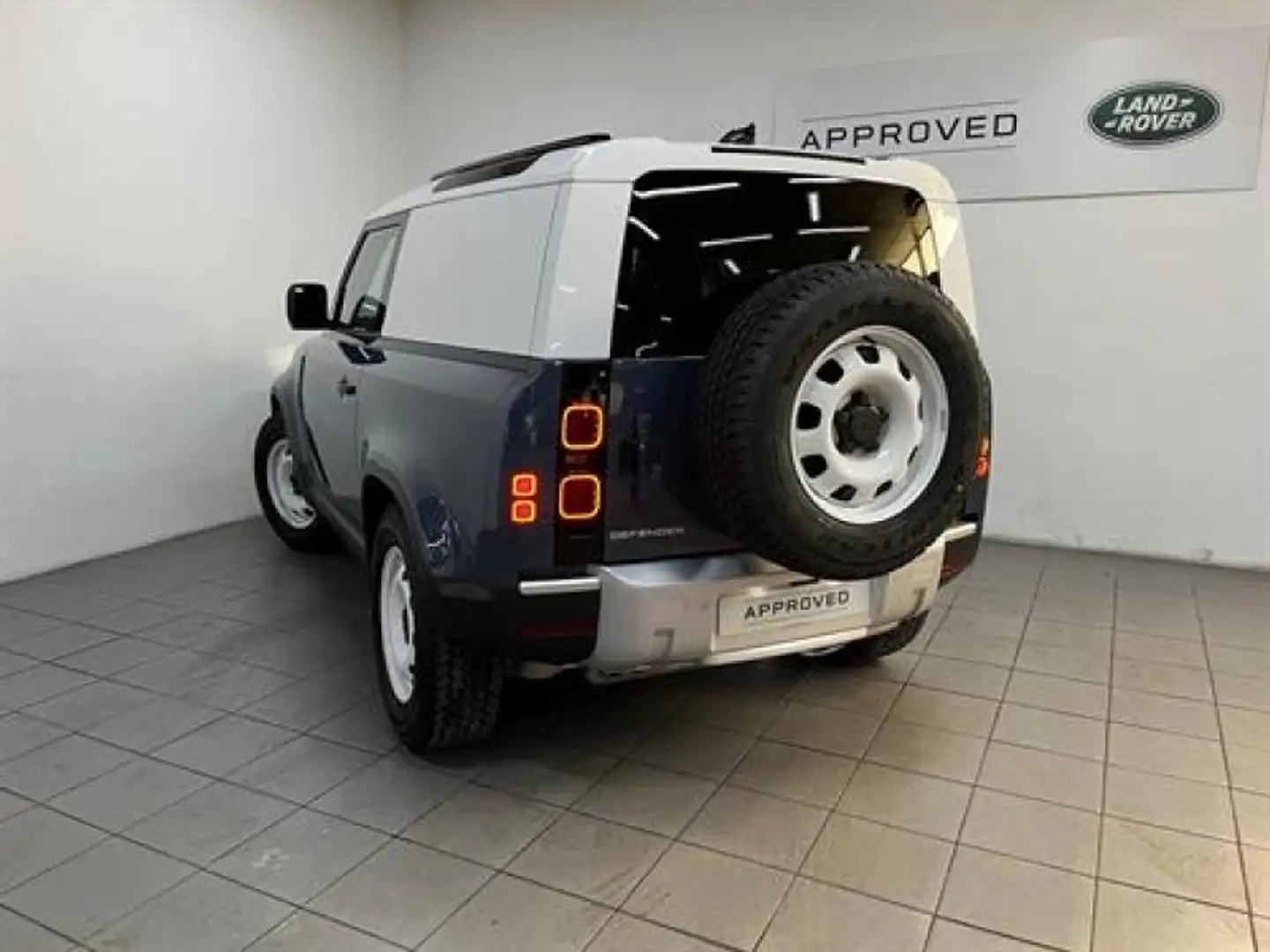 Land Rover Defender 90 3.0 D200 Hard Top Bleu - 2