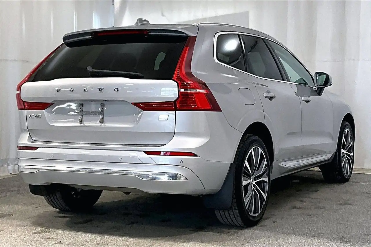 Volvo XC60 снимка Volvo XC60