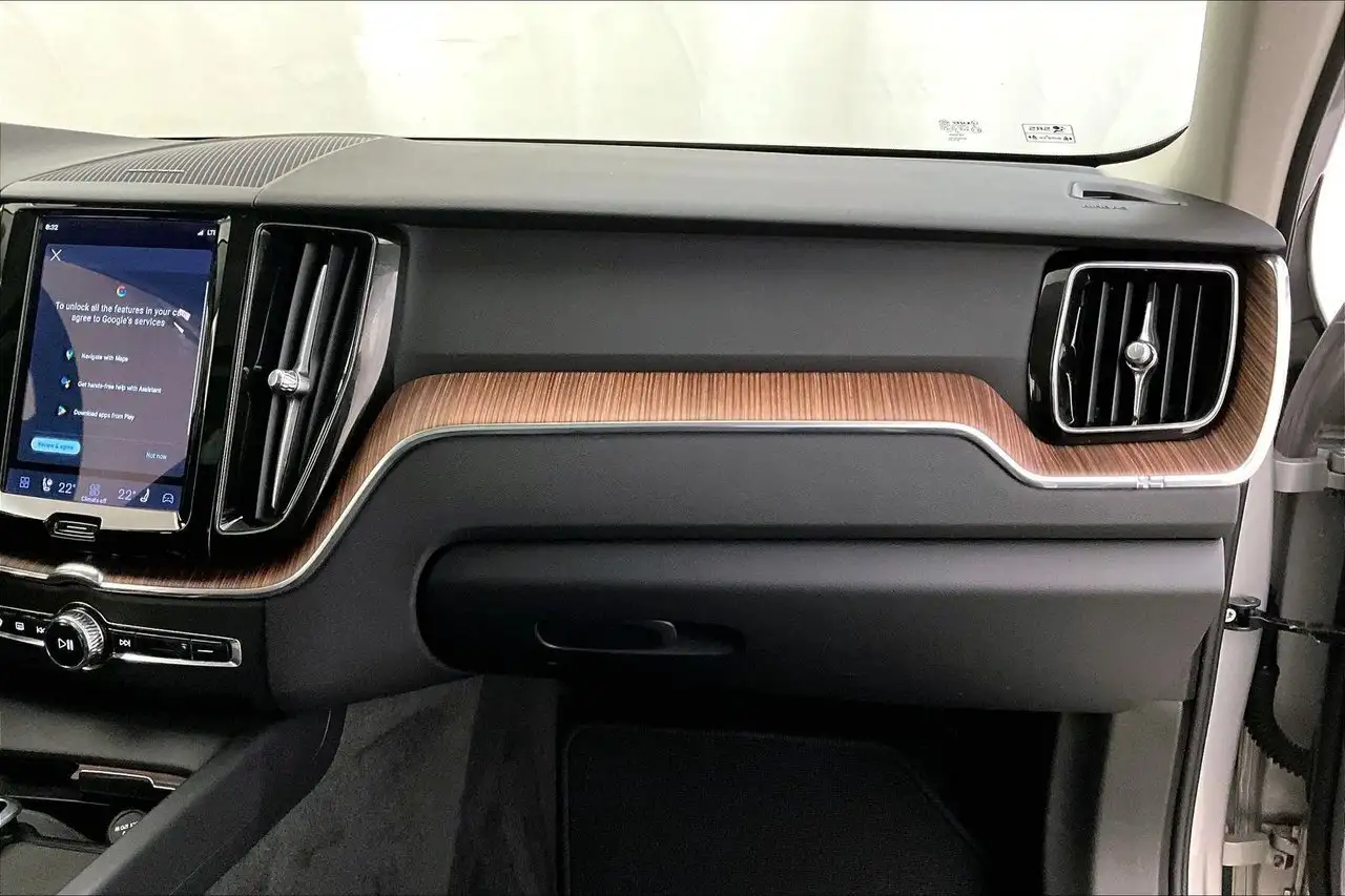 Volvo XC60 снимка Volvo XC60