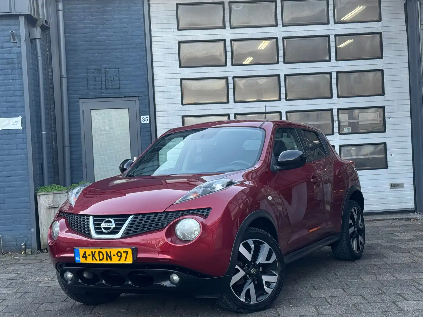 Nissan Juke 1.6 Connect Edition | Clima | Cruise | Camera Rouge - 1