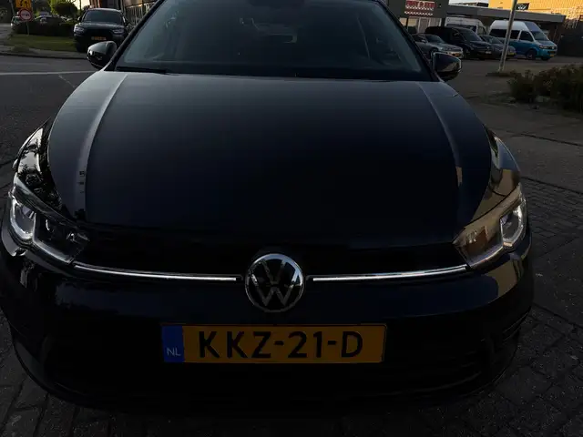 Volkswagen Polo view 23