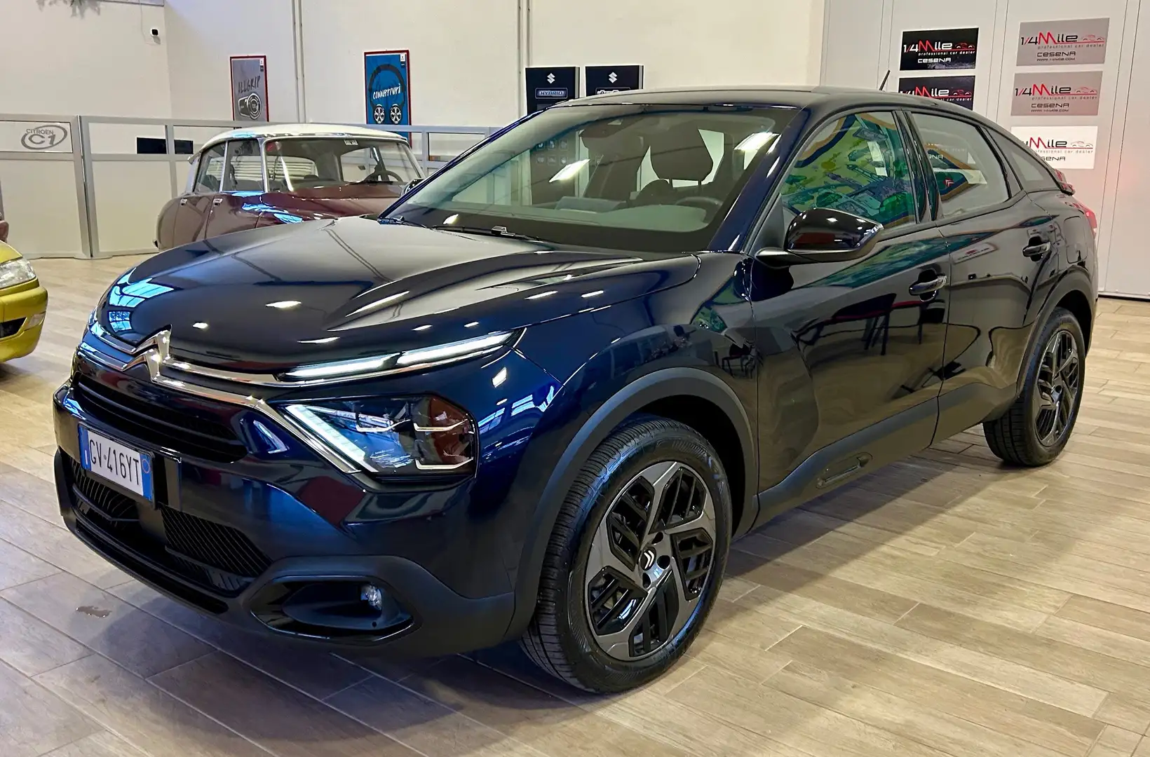 Citroen C4 12 PureTech 130 S&S EAT8 Shine Negro - 1