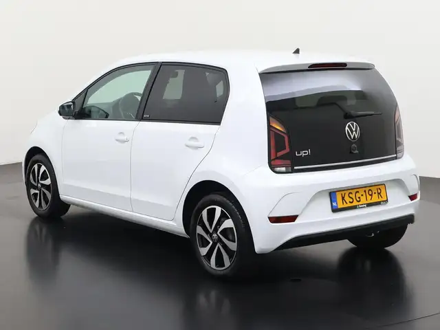 Volkswagen Up! view 6