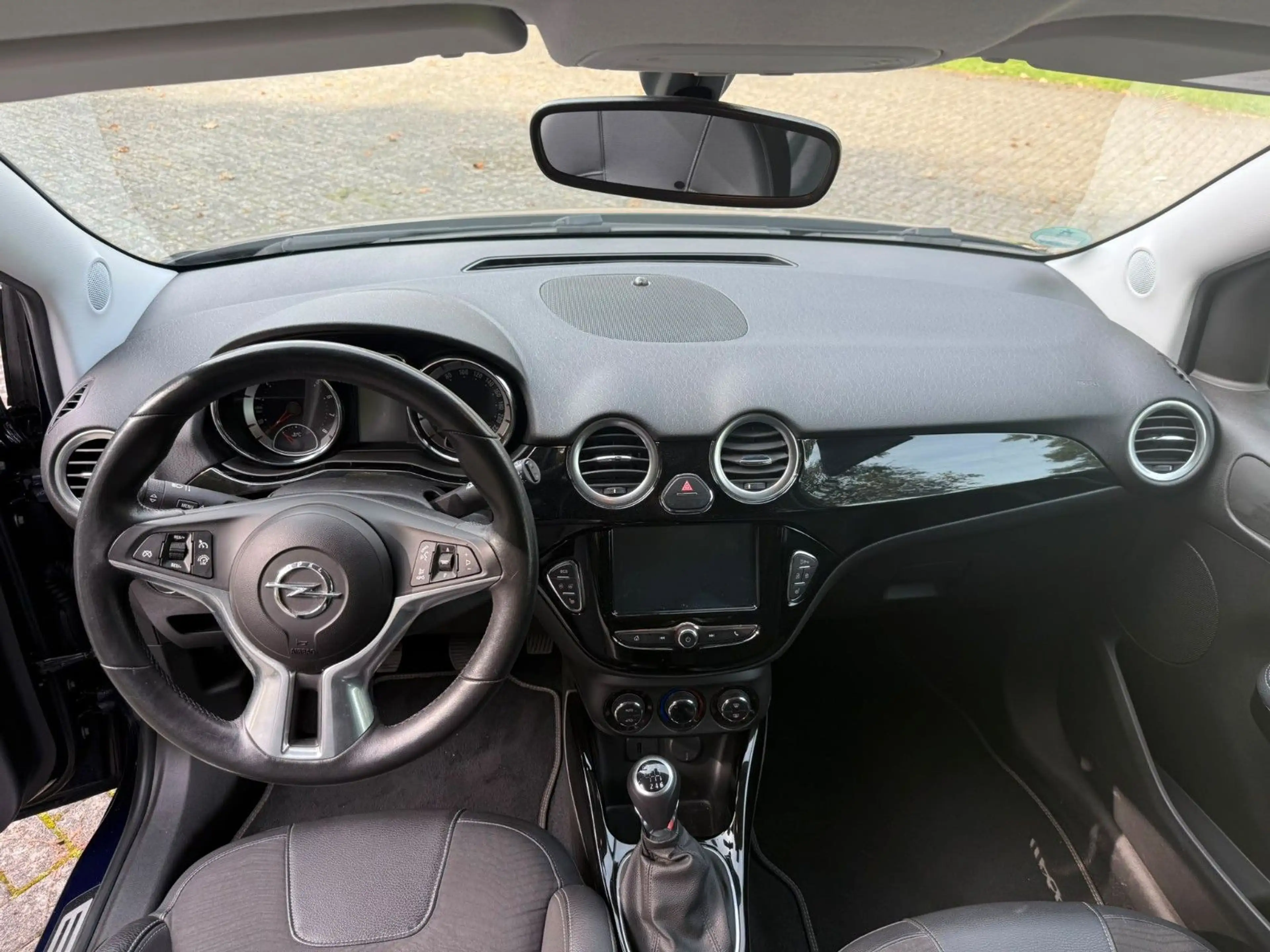 Opel Adam — photo 13