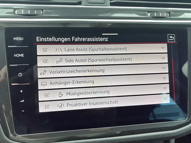 Volkswagen Tiguan view 25
