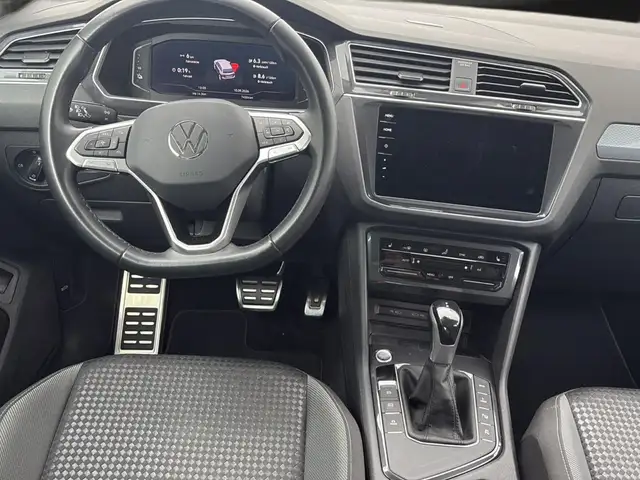 Volkswagen Tiguan view 16