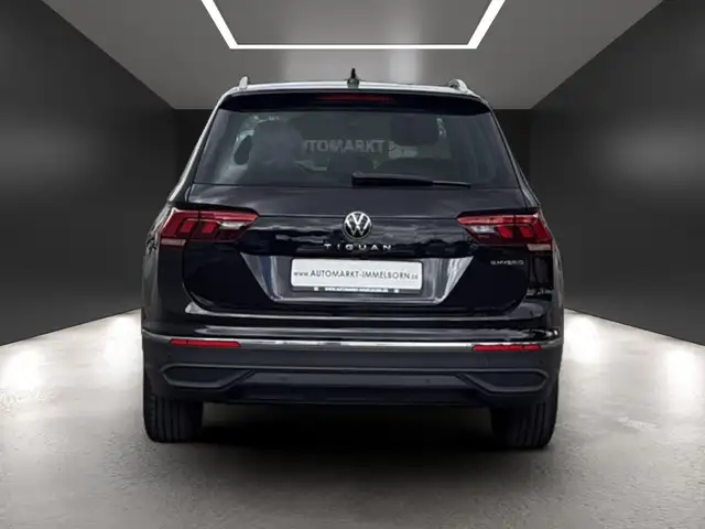 Volkswagen Tiguan view 10