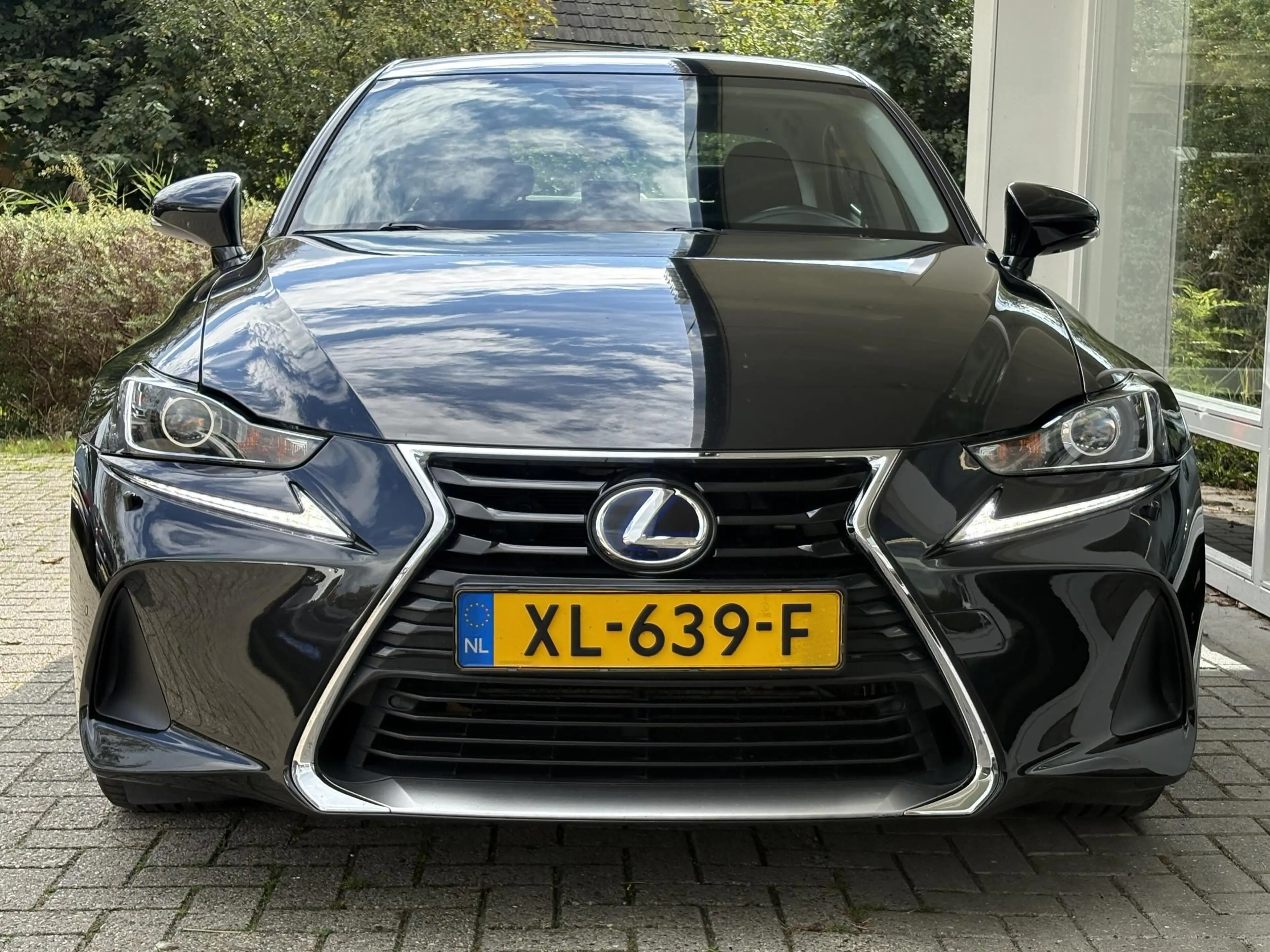 Lexus IS 300 300h Hybrid Sport Edition | Dealeronderhouden | Ac — photo 6