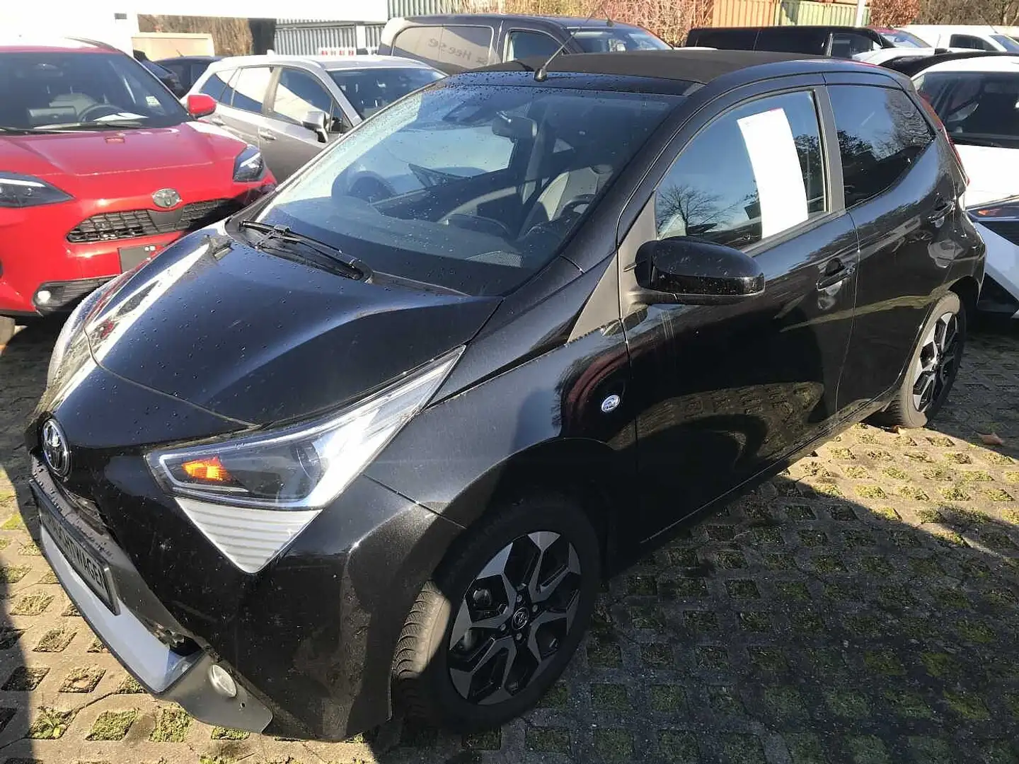 Toyota Aygo 5-Türer x-play Team D. Air / Cabrio Noir - 2