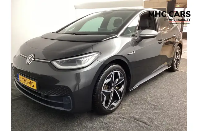 Volkswagen ID.3 First Plus 58 kWh | Steunhaak | Clima | Winterpakk