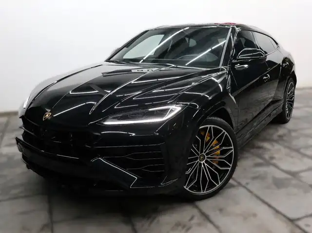 Lamborghini Urus SE*CARBON*PANORAMIC*MASSAGE*NEW CAR*STOCK*
