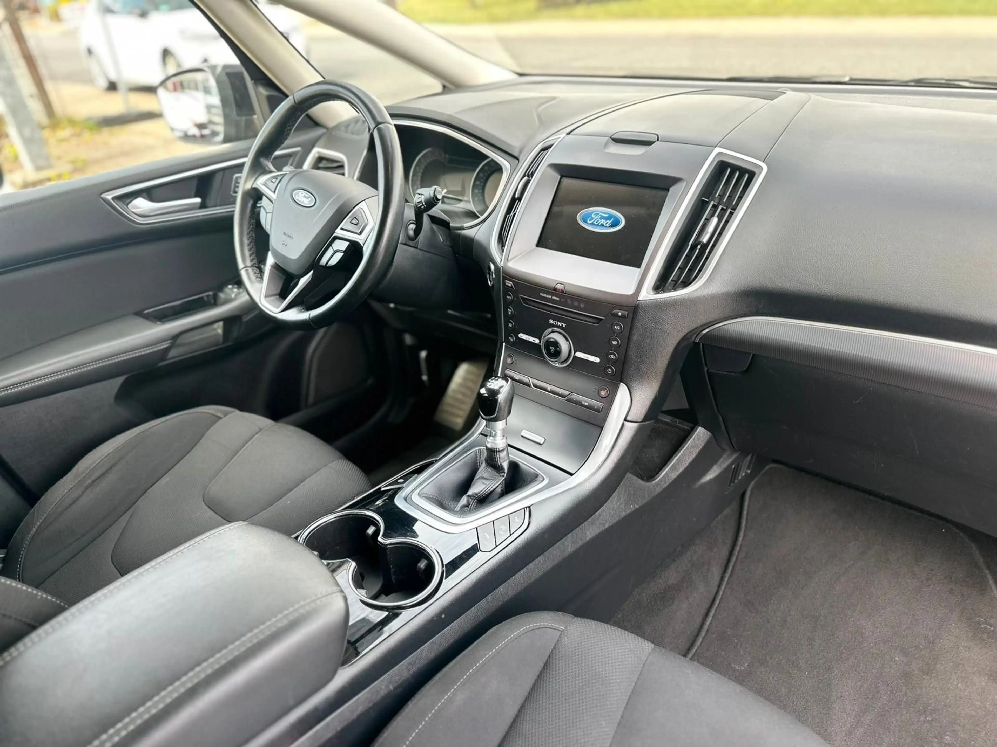 Ford S-Max S-MAX Titanium AWD 7 Sitzer Sport — photo 10