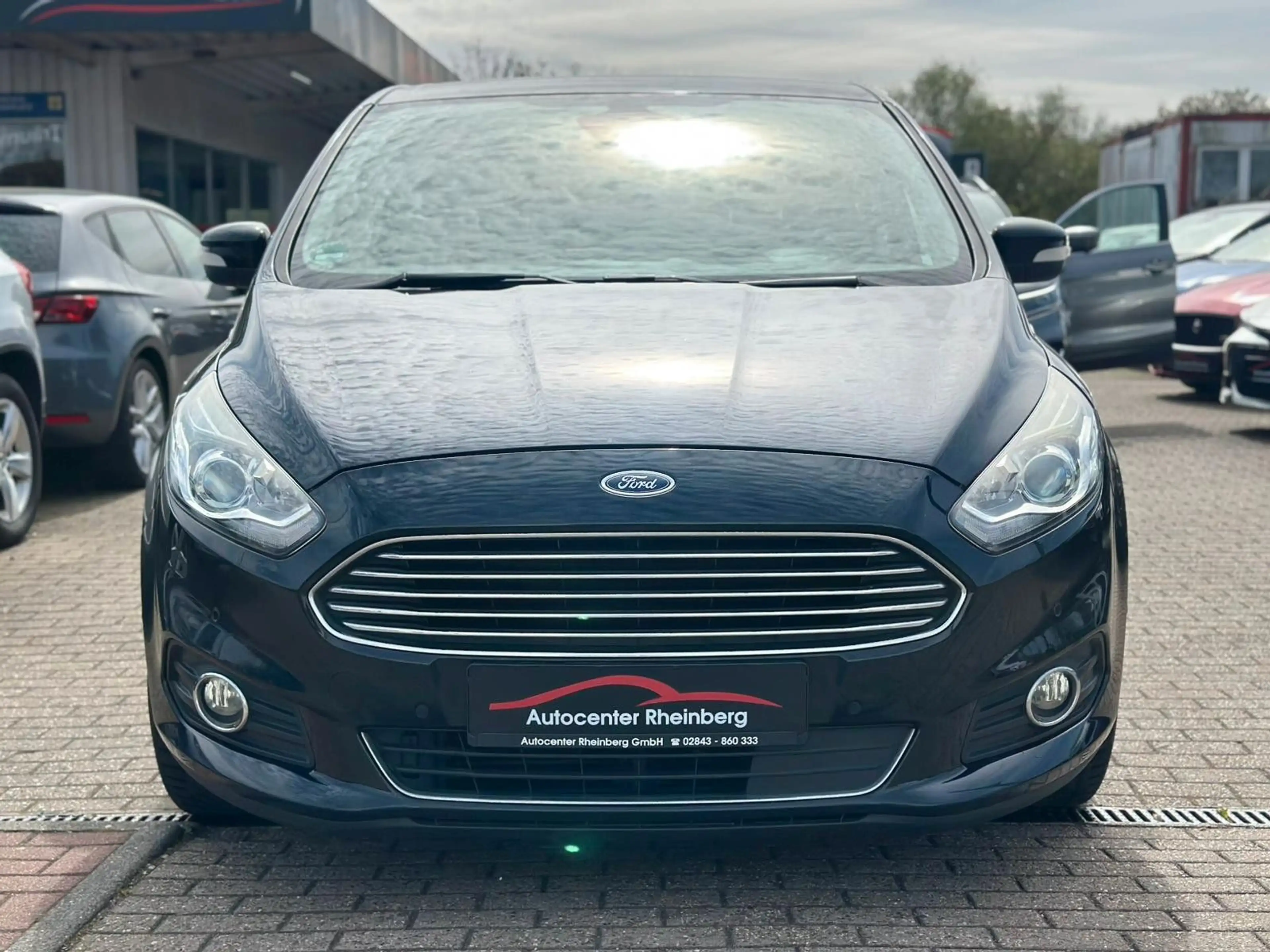 Ford S-Max S-MAX Titanium AWD 7 Sitzer Sport — photo 2