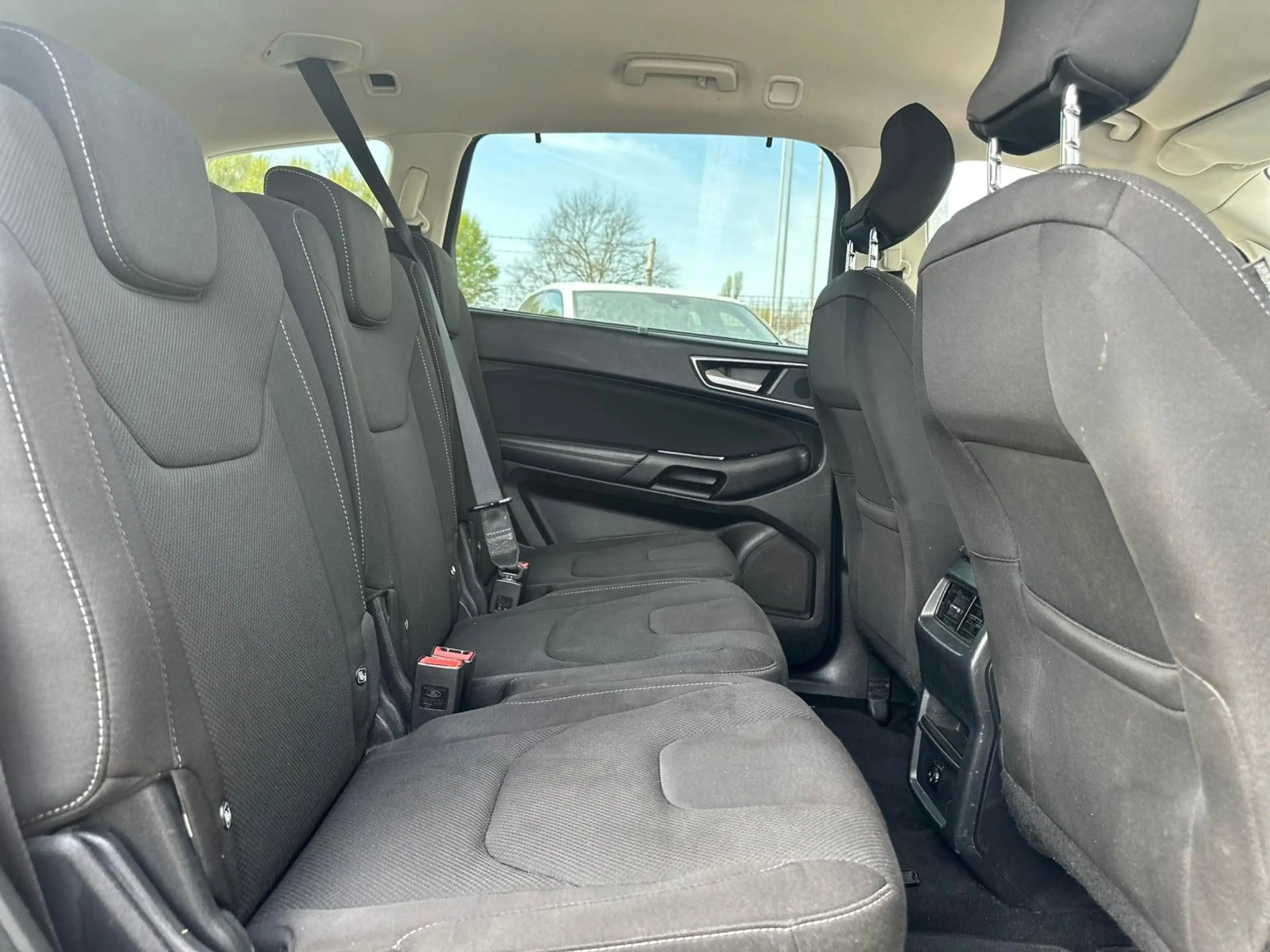 Ford S-Max S-MAX Titanium AWD 7 Sitzer Sport — photo 12