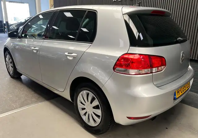 Volkswagen Golf view 7