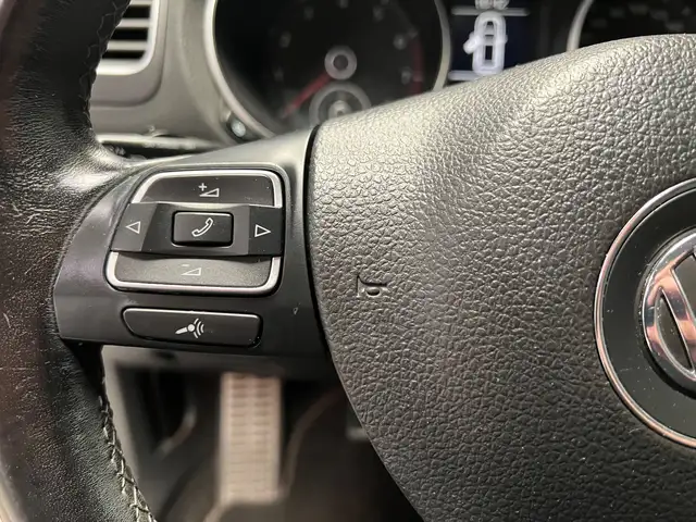 Volkswagen Golf view 12