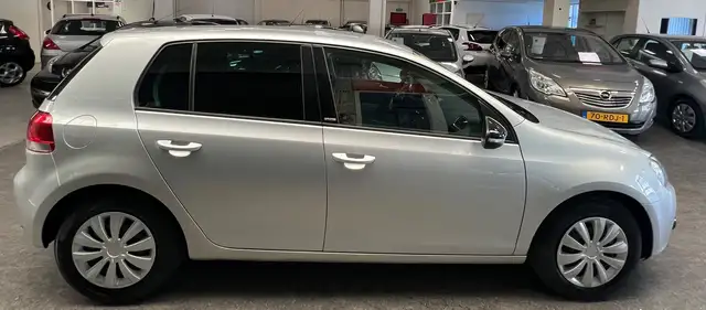 Volkswagen Golf view 10