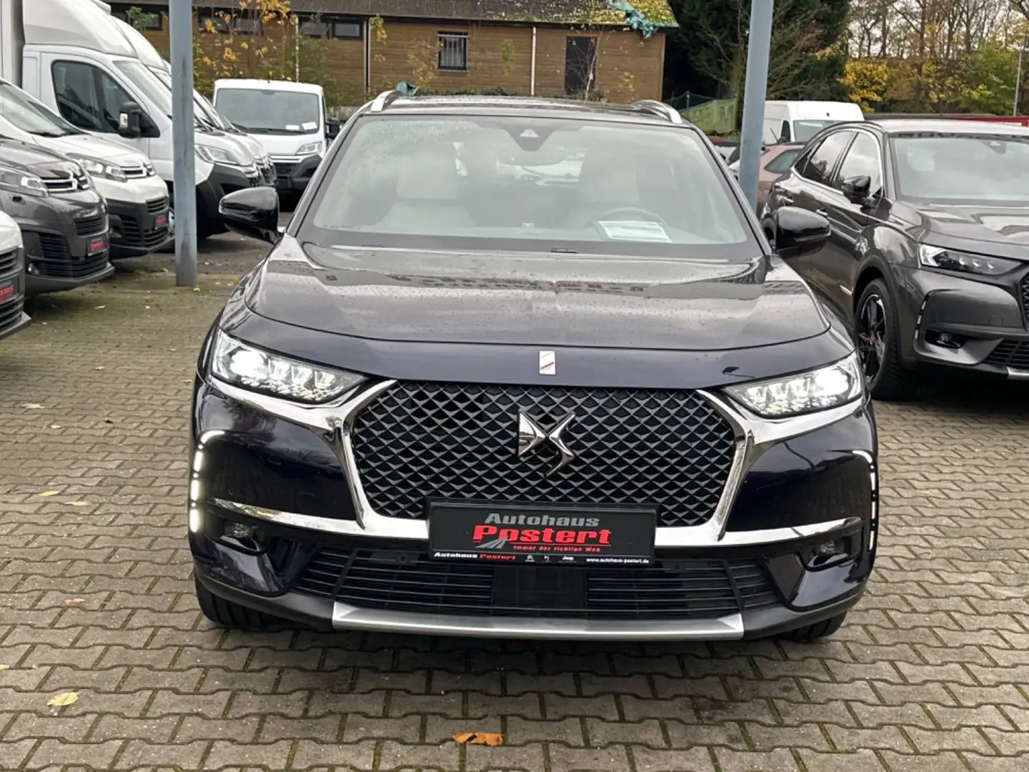 DS Automobiles DS 7 Crossback DS7 E-Tense 4x4  300 Be Chic Pano Blauw - 2