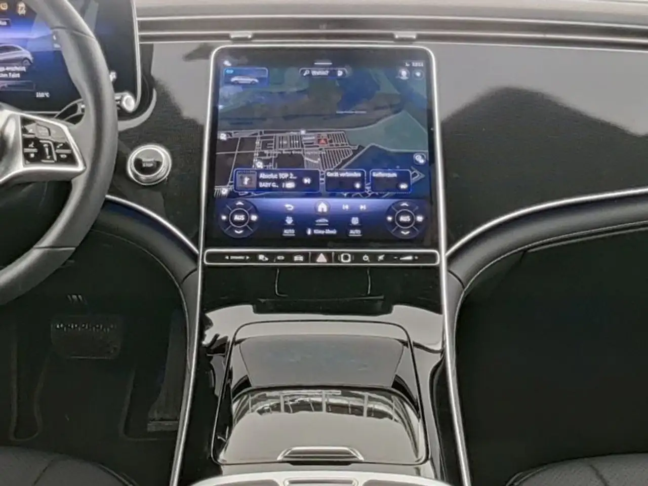 Mercedes-Benz EQE 300 ELEC-ART-PREMIUM PANO 10°HAL WINTER 360° 7