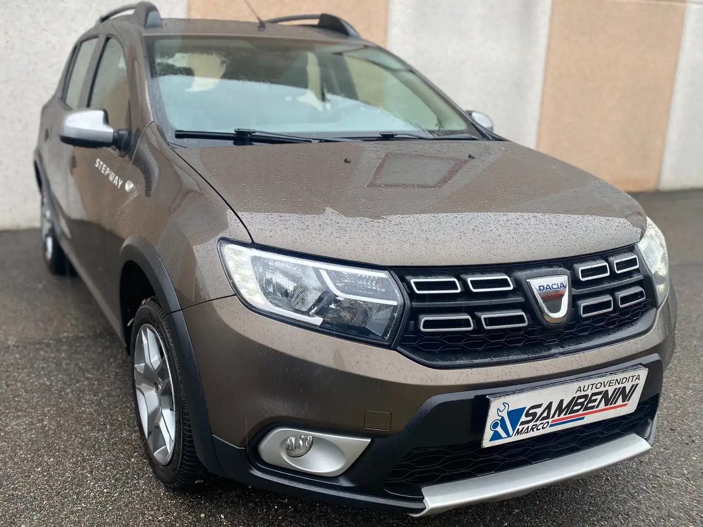 Dacia Sandero 1.0 sce Access s Marrone - 2