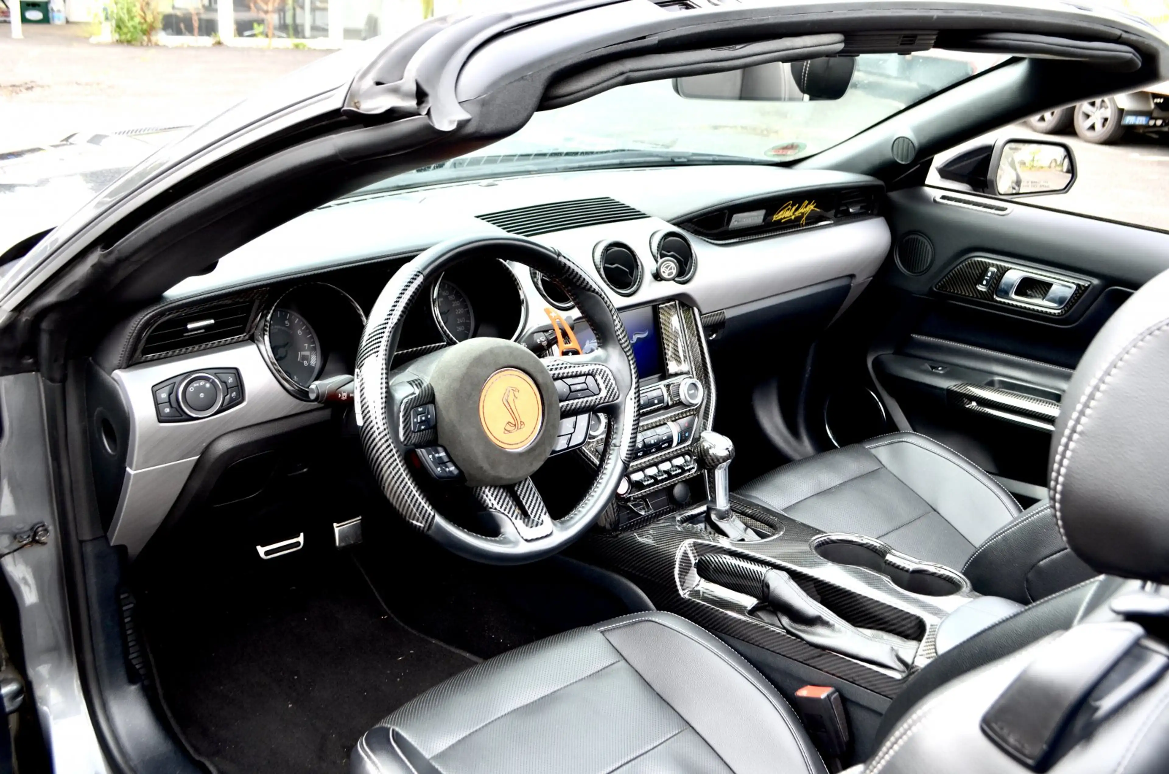 Ford Mustang 5.0 Cabrio V8 AUTOMATIK *SPURWECHSEL-AS* — photo 12
