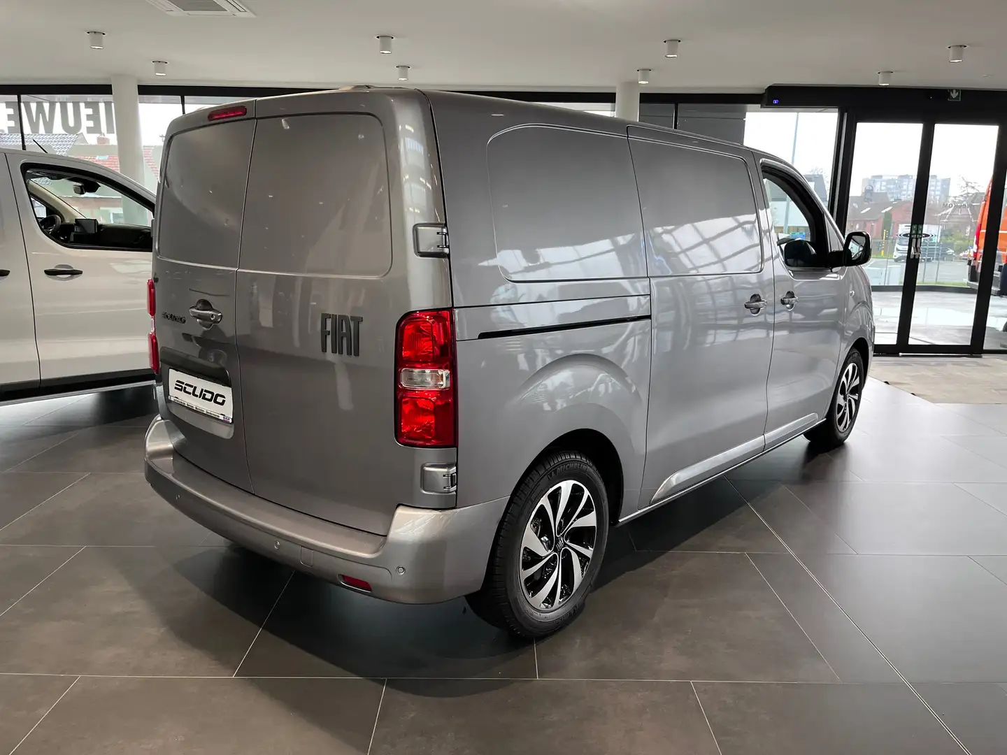 Fiat Scudo L2 145pk automaat Zilver - 2