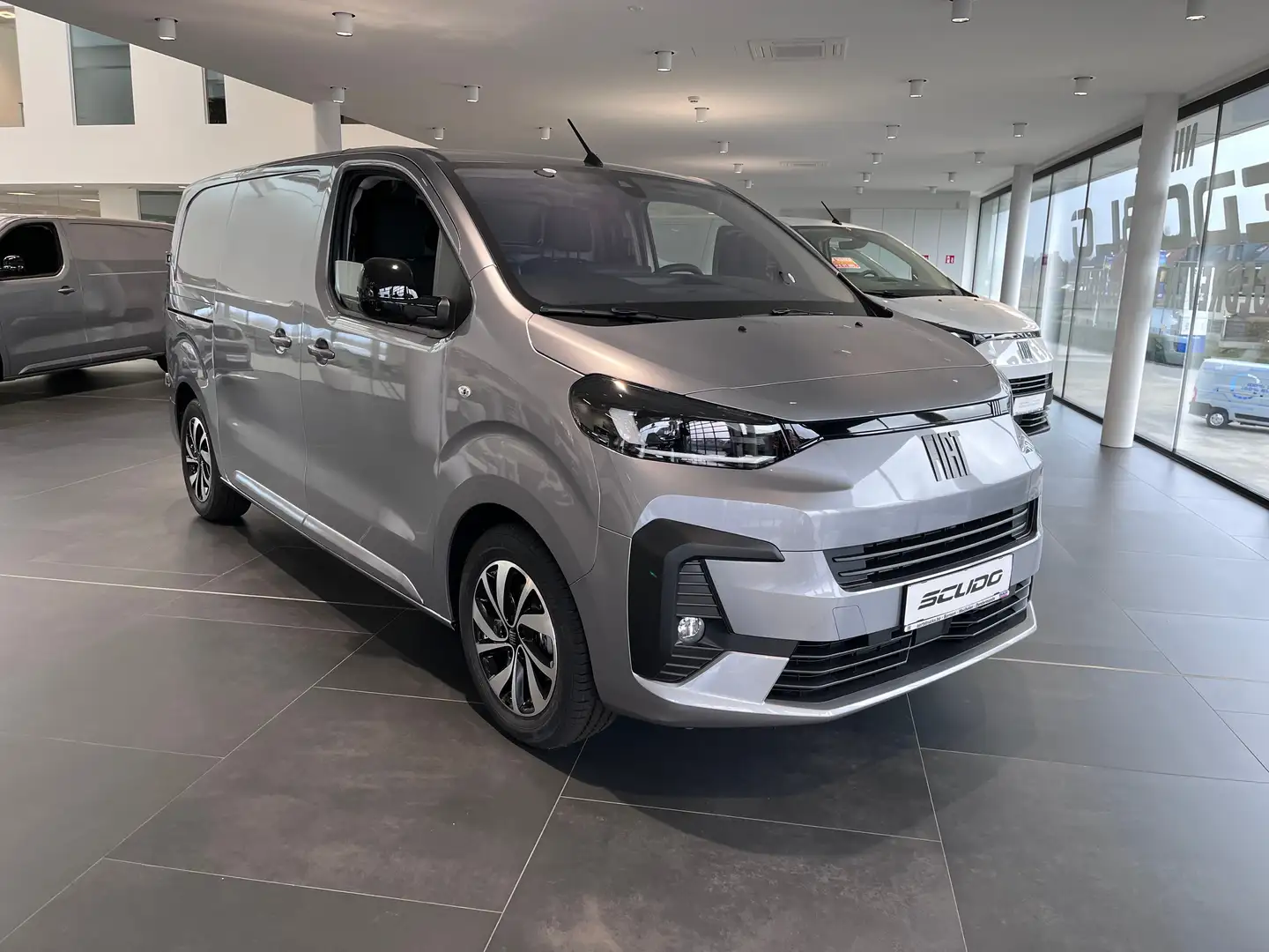 Fiat Scudo L2 145pk automaat Zilver - 1
