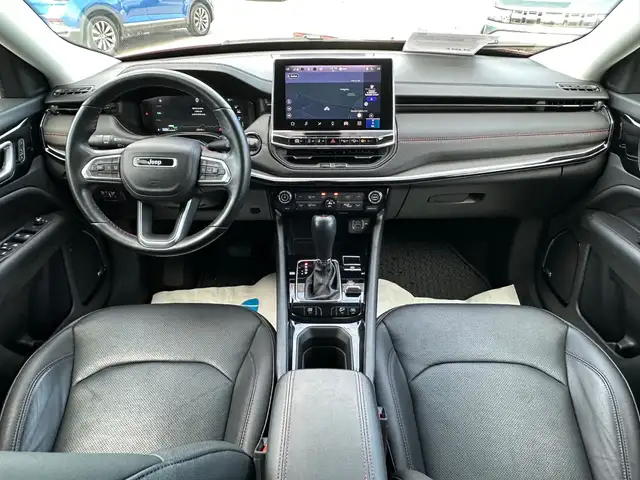 Jeep Compass view 10