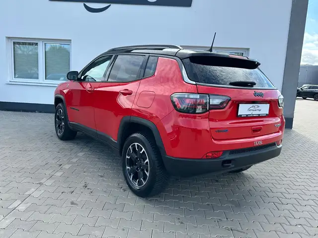 Jeep Compass view 5
