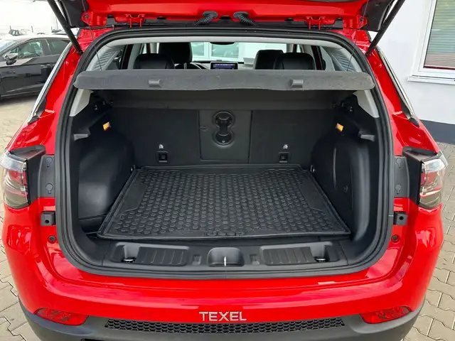 Jeep Compass view 8