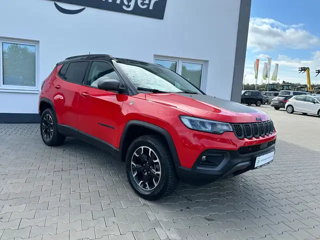 Jeep Compass view 2