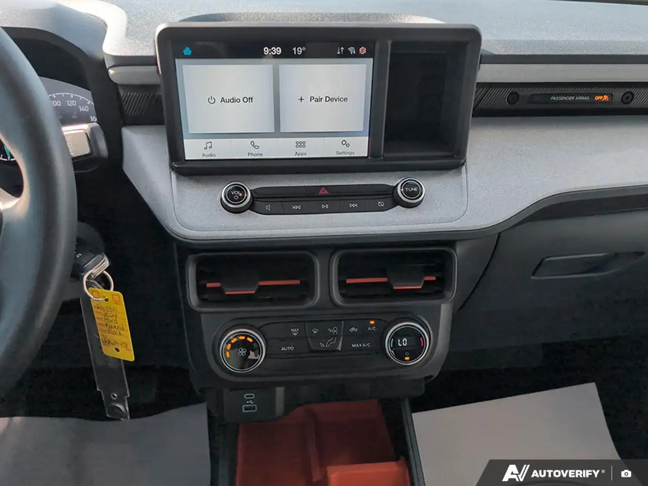 Ford Maverick снимка Ford Maverick