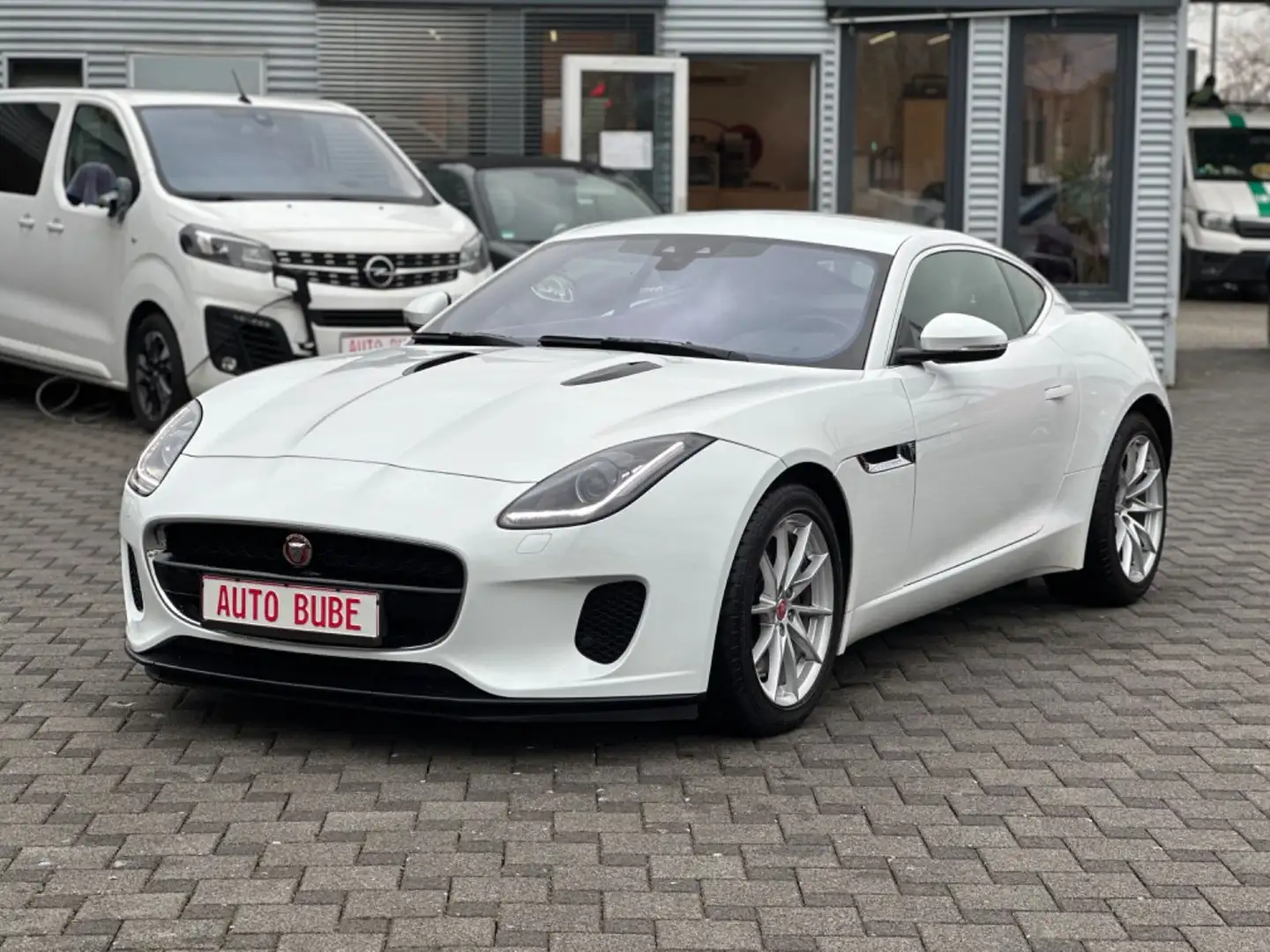 Jaguar F-Type F-TYPE Coupe MERIDIAN|KAMERA|BI-XENON bijela - 2