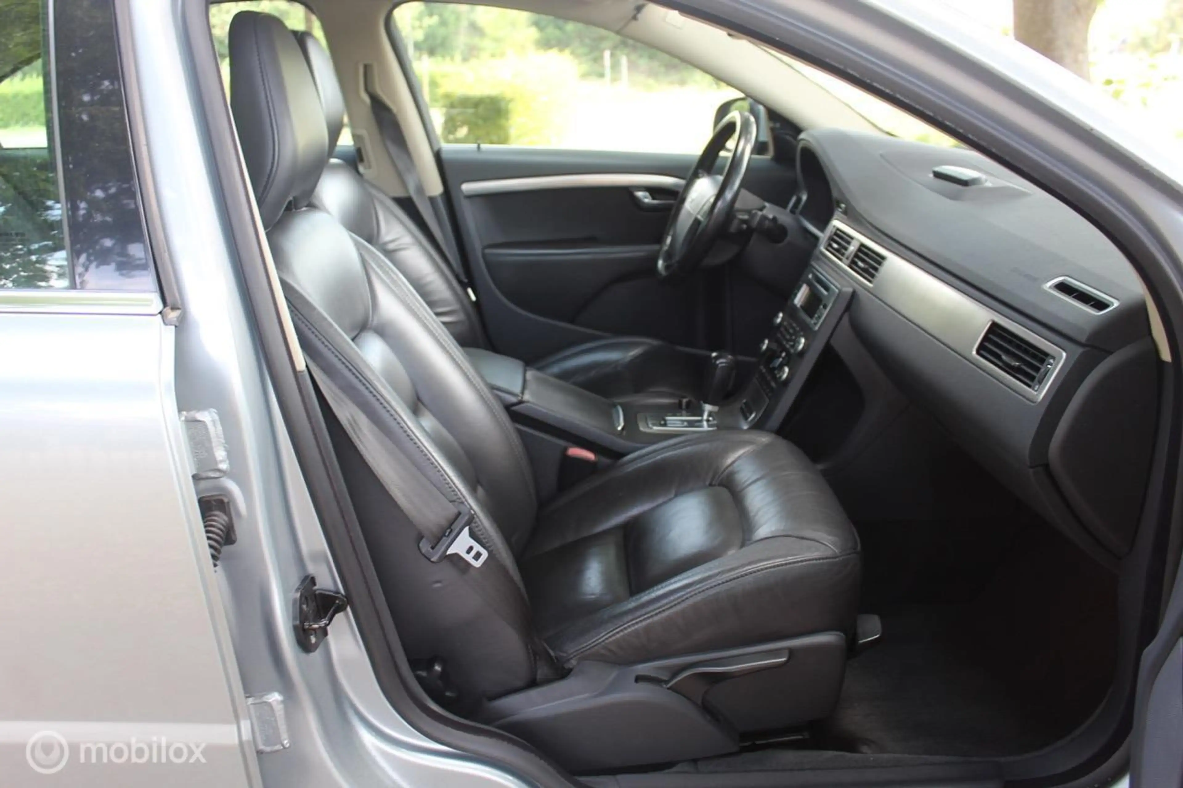 Volvo S80 3.0 T6 AWD Summum — photo 27