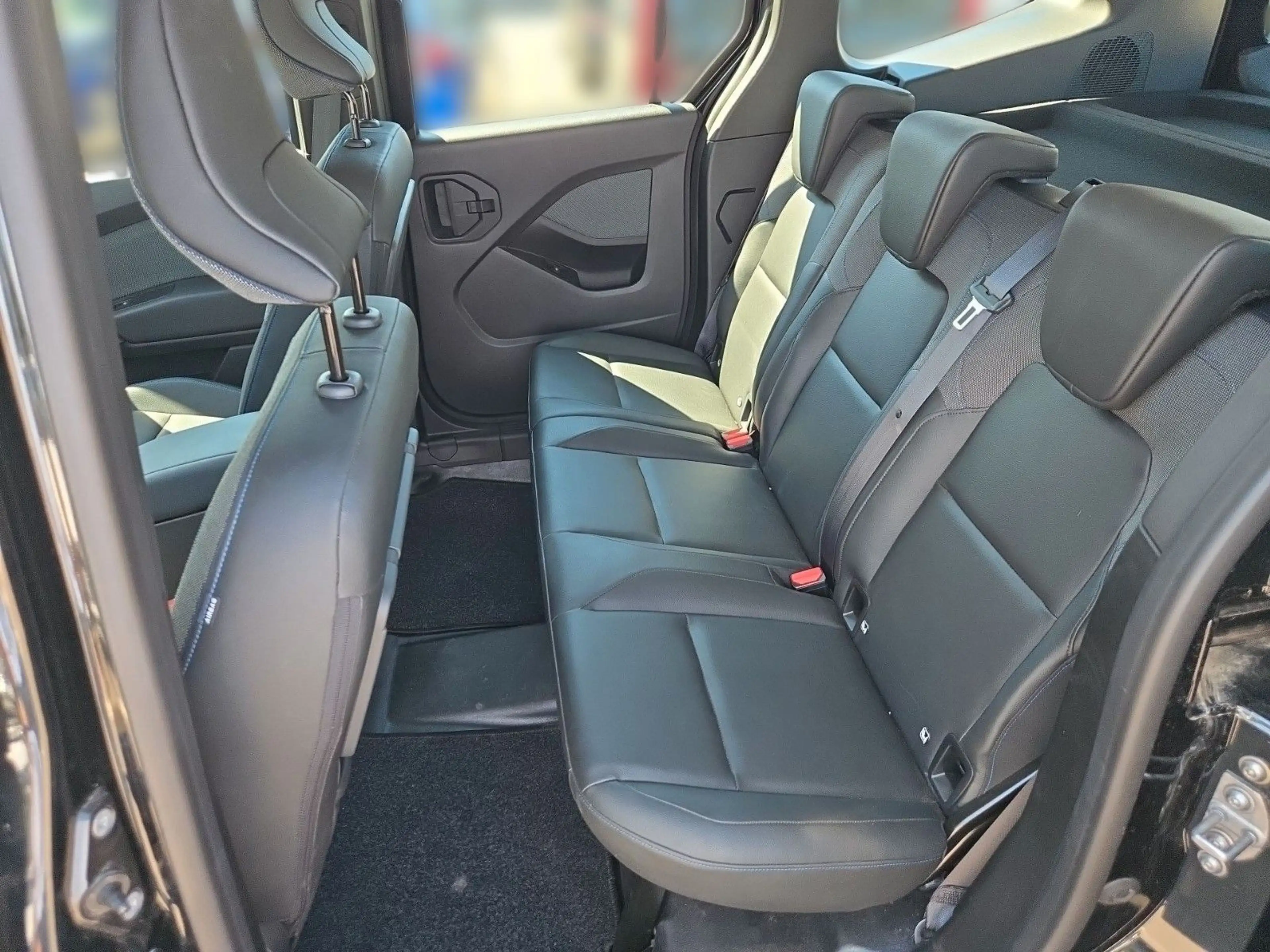 Nissan Townstar Kombi N-Connecta L1 DIG-T 130PS MT NAVI — photo 11