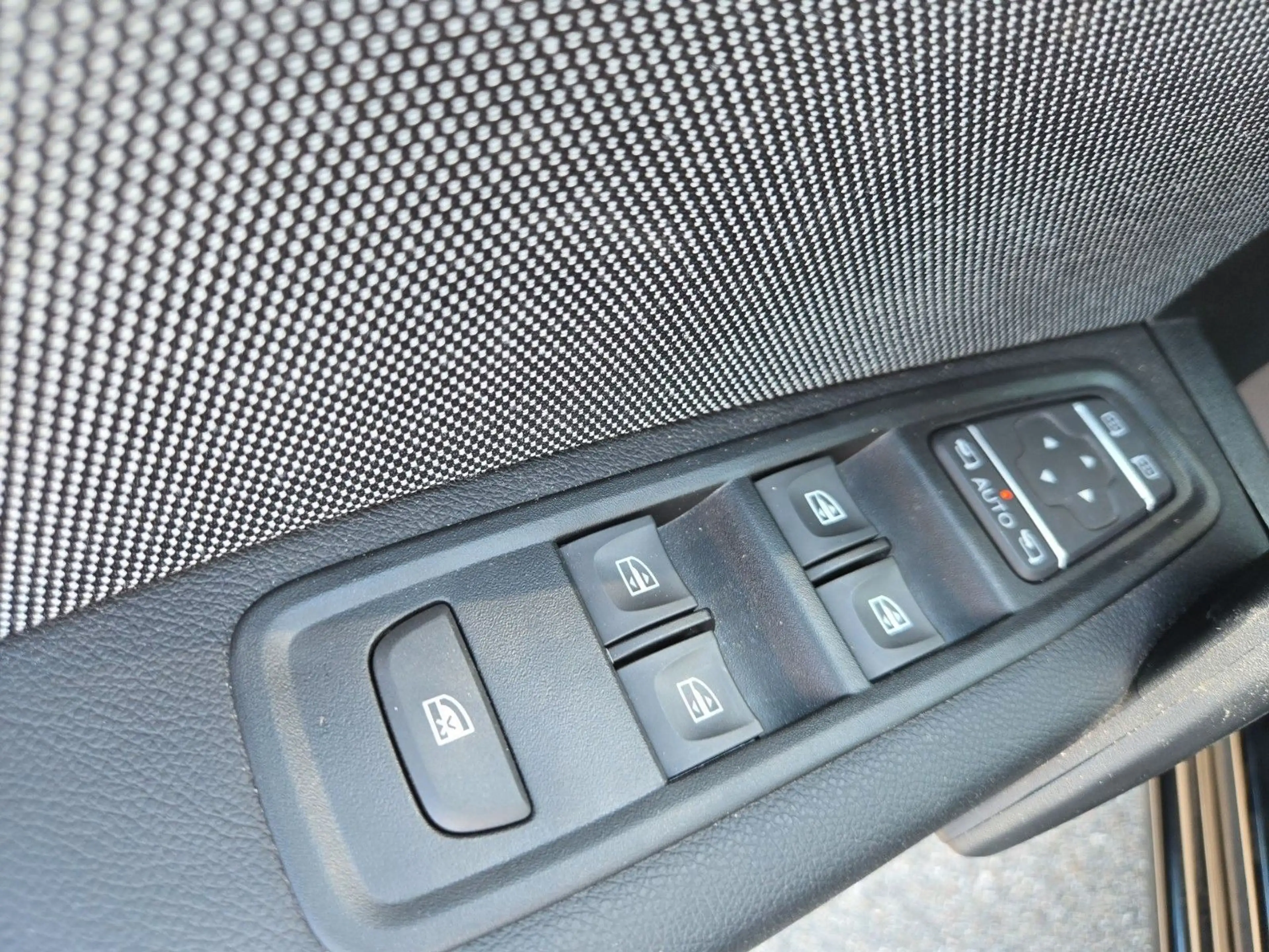 Nissan Townstar Kombi N-Connecta L1 DIG-T 130PS MT NAVI — photo 13