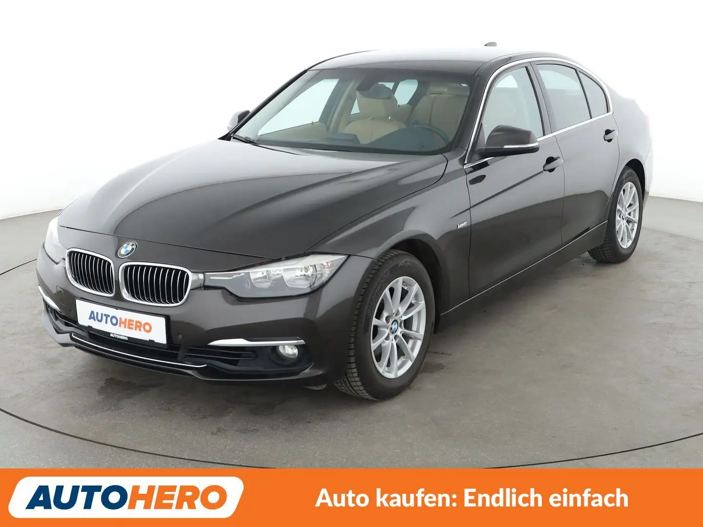 BMW 320 320i Luxury Line*NAVI*TEMPO*PDC*SHZ* Fekete - 1