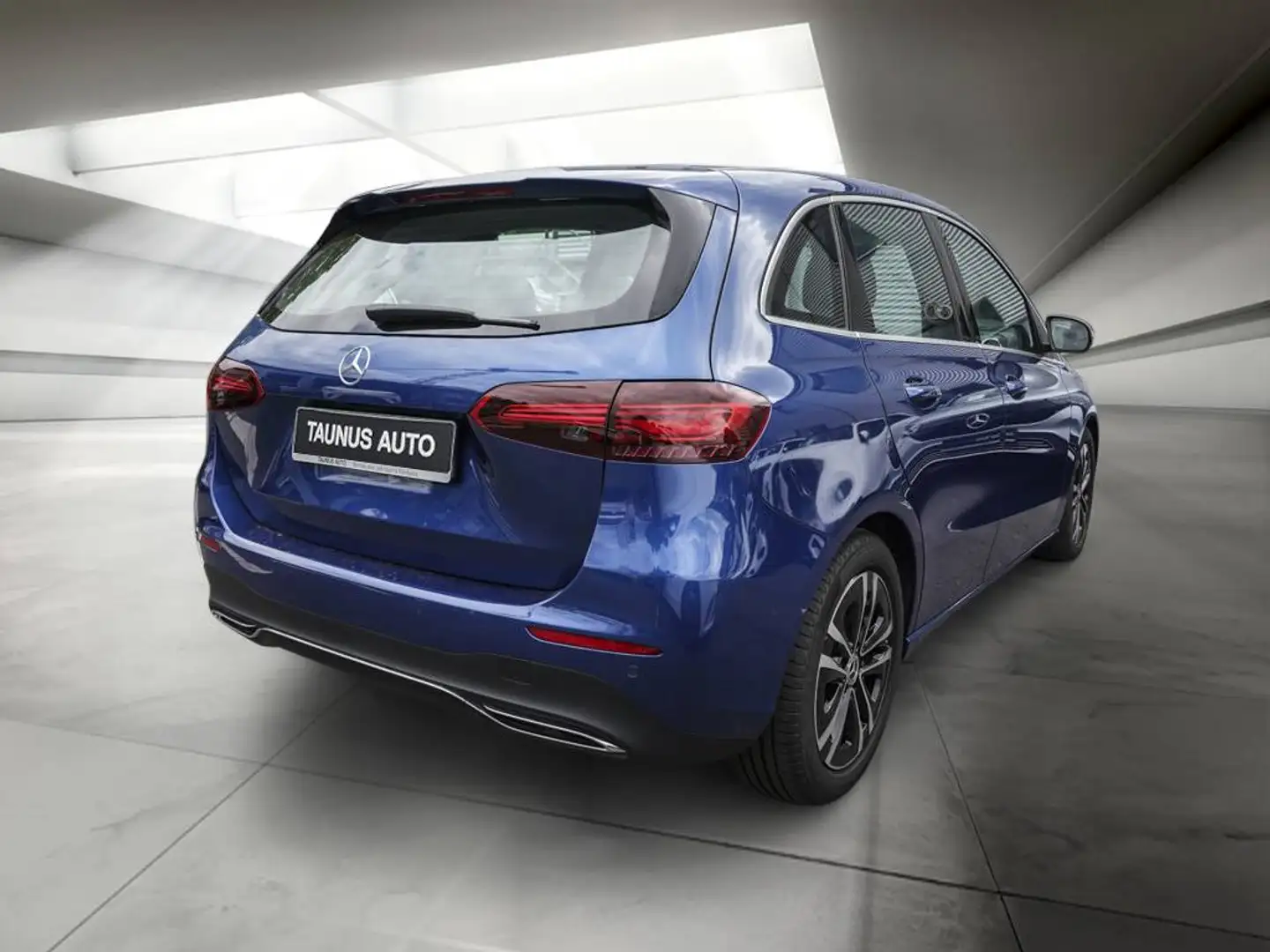 Mercedes-Benz B 220 d PROGRESSIVE LINE ADVANCED WINTER-PAKET Blauw - 2