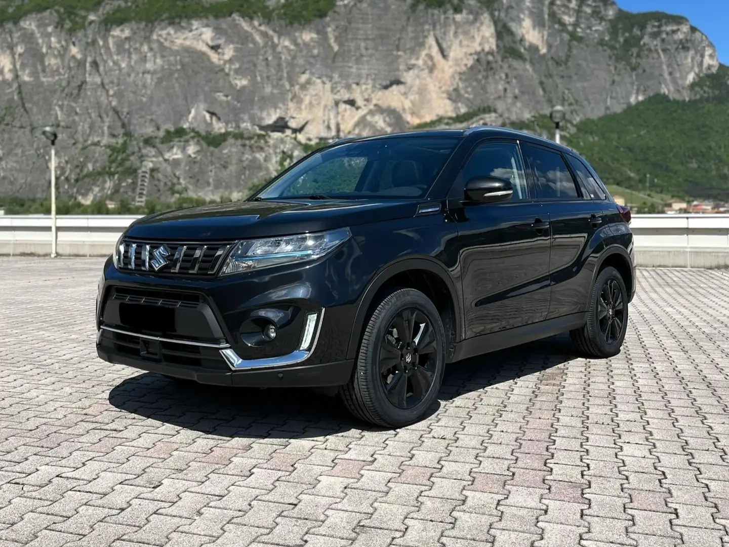 Suzuki Vitara Vitara II 2018 1.4h Starview 4wd allgrip auto Nero - 1
