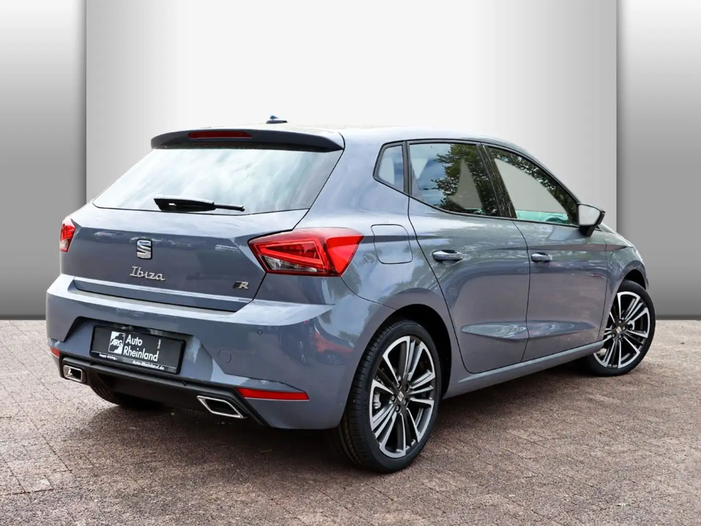 SEAT Ibiza FR Anniversary Edition 1.0 TSI DSG PANO/ACC/LED/NA Grau - 2