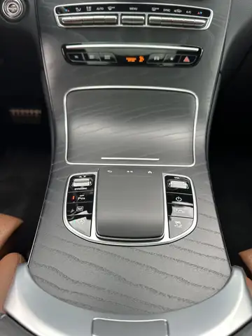 Mercedes-Benz 300 view 14