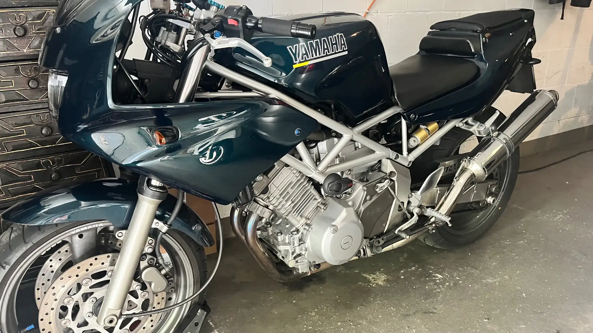 Yamaha TRX 850 Verde - 2