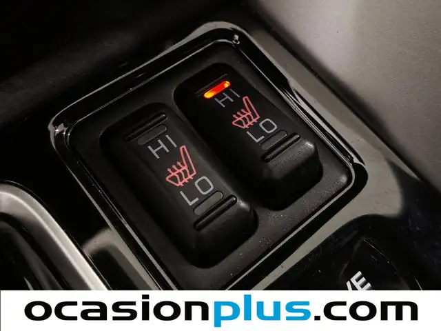 Mitsubishi Eclipse Cross view 9
