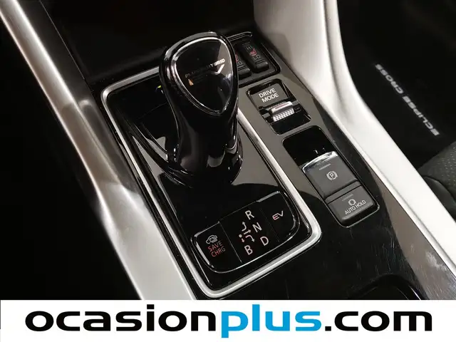 Mitsubishi Eclipse Cross view 6