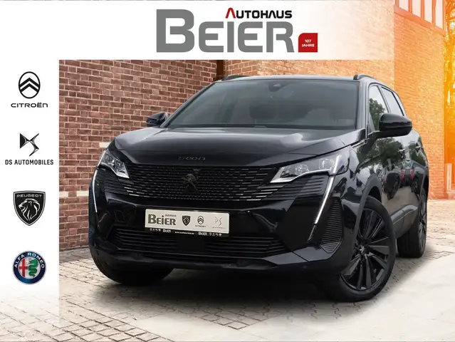 Peugeot 5008 view 2