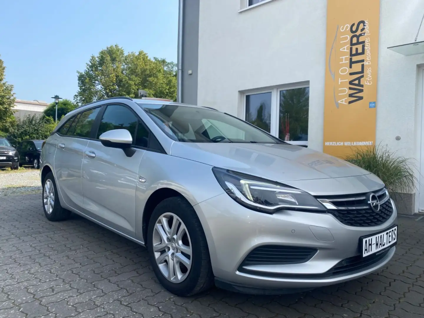 Opel Astra K Sports Tourer Edition=Automatik-Navi-= Argento - 1