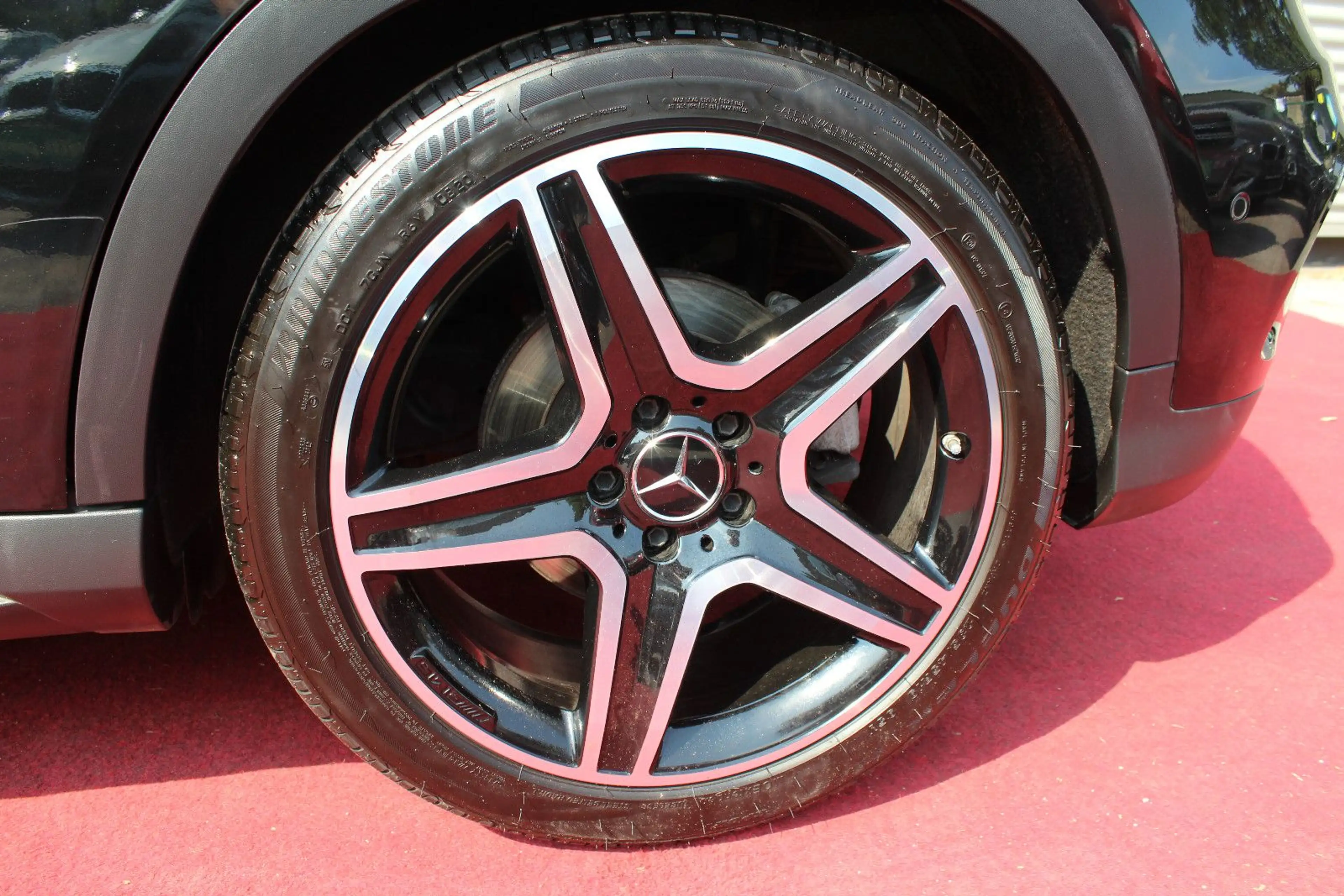 Mercedes-Benz GLA 200 AMG-STYLING NIGHT AHK PDC NAVI 19.ZOLL — photo 3