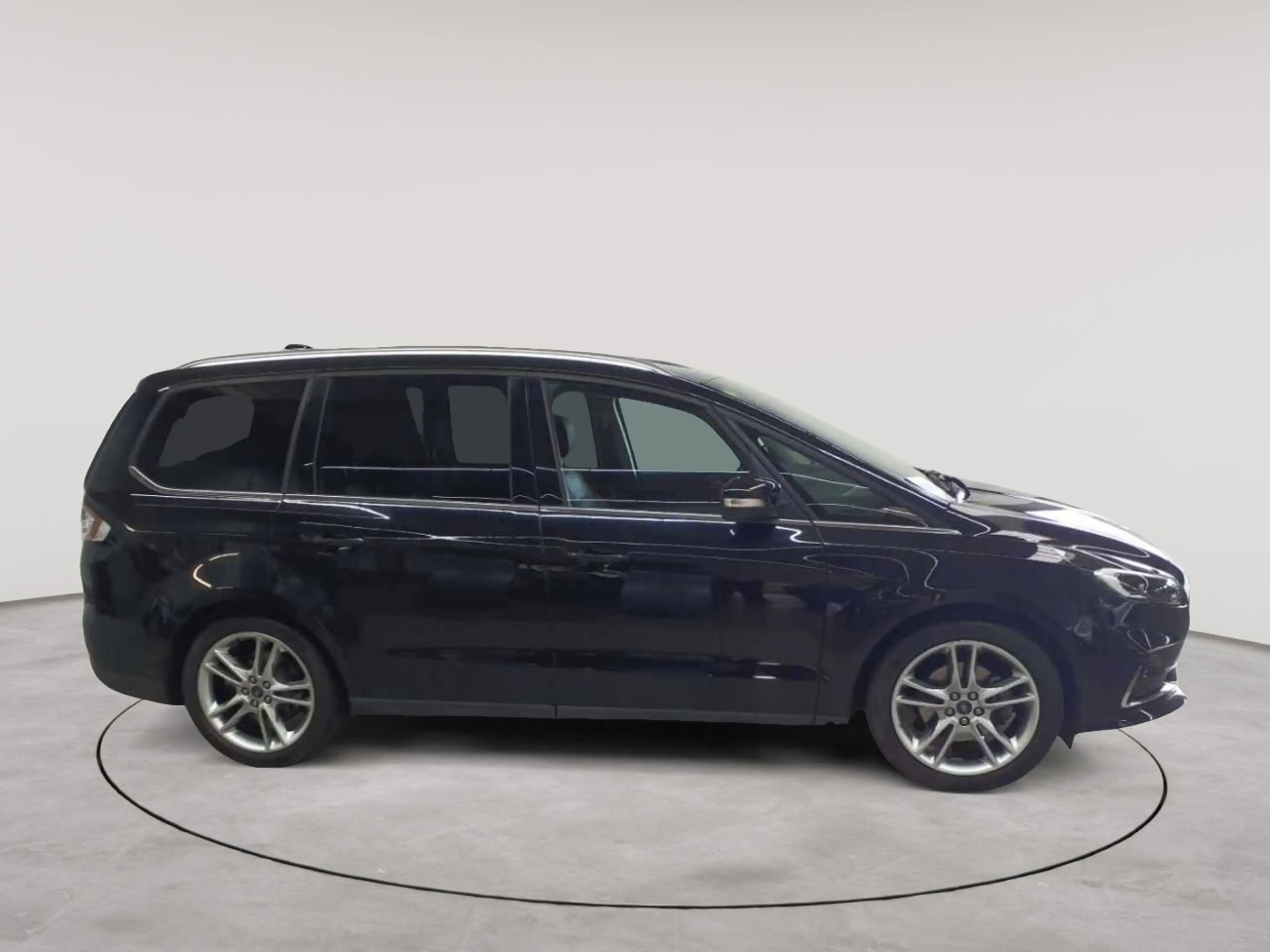 Ford Galaxy Galaxy 2.0 EcoBlue S&S Aut. TITANIUM AHK — photo 3